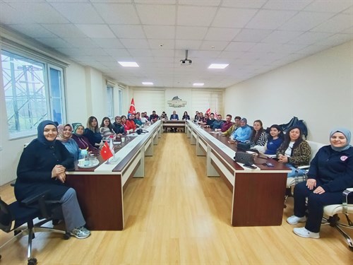 Çağrı Kaşılayıcı ve Çağrı Yönlendirici Personele Harita Konulu Eğitim Verilmiştir.