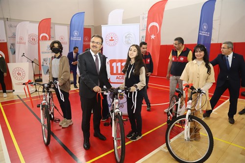 112 Acil Çağrı Merkezi "Asılsız İhbar ve Gereksiz Çağrı" Temalı Karikatür Yarışması Ödül Töreni