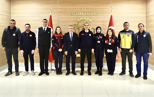 Valimiz Sayın M. Fırat TAŞOLAR, 11 Şubat "112 Günü" münasebetiyle 112 Acil Çağrı Merkezi Personellerini Kabul Etti
