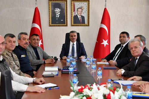 Acil Çağrı Hizmetleri İl Koordinasyon Komisyonu 2025 yılı Şubat Ayı Toplantısı Valimiz Sayın Aydın BARUŞ'un Başkanlığında Yapıldı