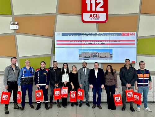2022 Yılı Çağrı İstatistiklerinin Değerlendirilmesi Sonucu Başarılı Bulunan Personellerimize Hediyeleri Takdim Edilmiştir