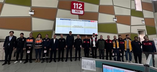2024 Yılı Çağrı İstatistiklerinin Değerlendirilmesi Sonucu Başarılı Bulunan Personellerimize Hediye Takdimi Yapıldı