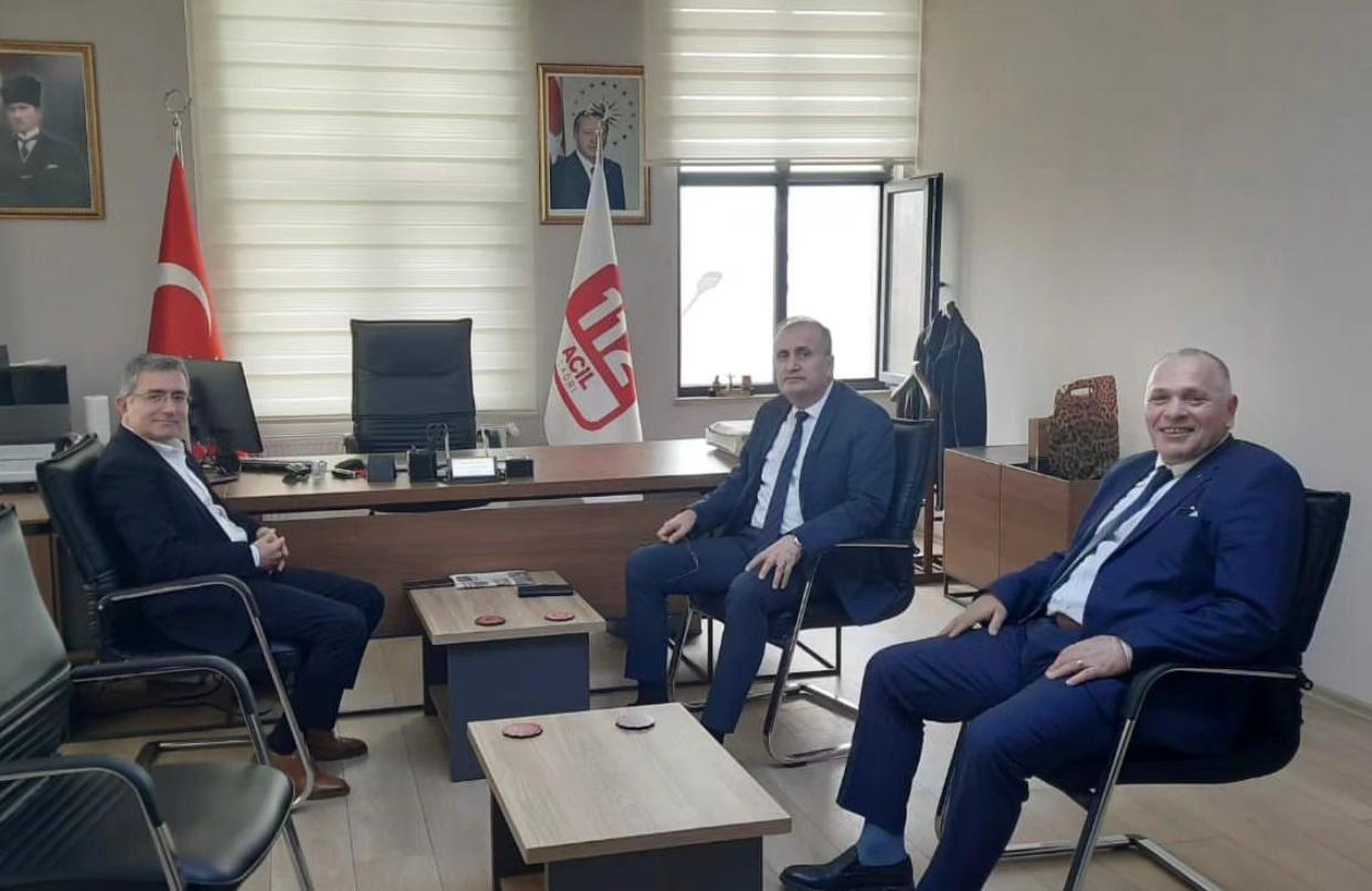   Sinop Orman Bölge Müdürü sayın Celal KANBUR ile Doğa Koruma ve Milli Parklar 10. Bölge Müdürü sayın Orhan ÇATALÇAM Müdürlüğümüze ziyarette bulundular.